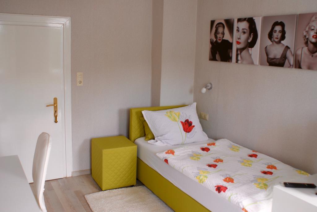 Hotel Elfenberg Schieder-Schwalenberg Номер фото